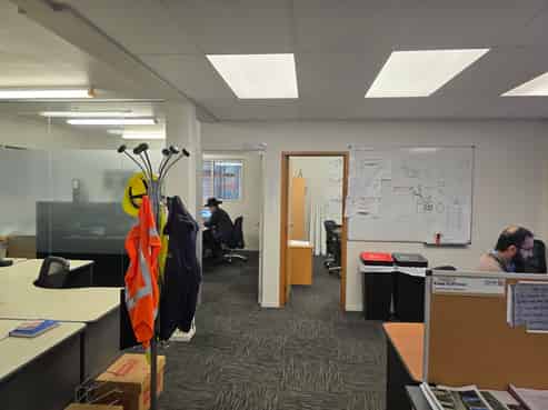 Value Office Space with 46 carparks