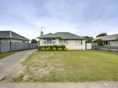 310 Lowe Street, Camberley