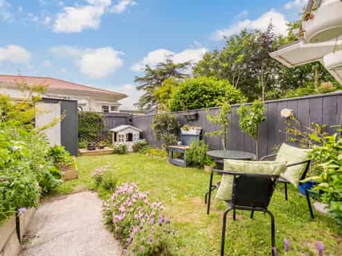 7/2 Ararino Street, Trentham