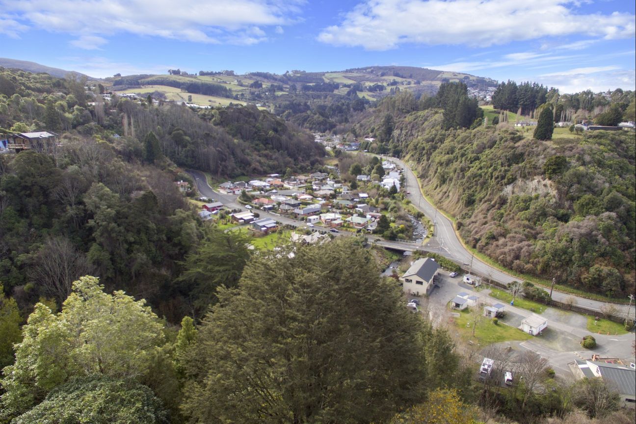 Captivating Māori Hill section with stunning views - Widok 2