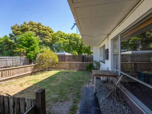 1/605 Hereford Street, Linwood