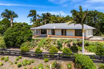 1430 Sandhills Road, Ahipara