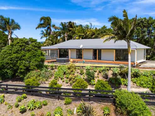 1430 Sandhills Road, Ahipara