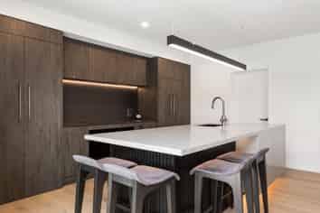 21 Walter Case Drive, Harewood
