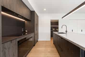 21 Walter Case Drive, Harewood