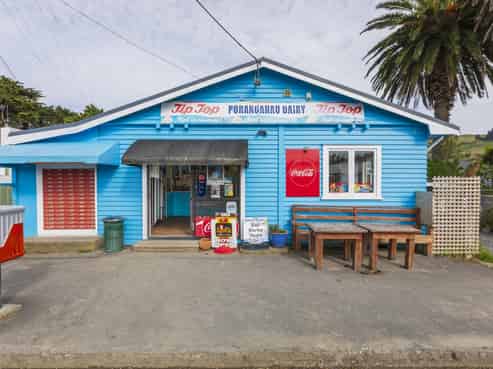 11 Abercromby Street, Porangahau