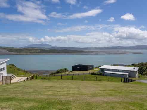 117 Te Wetini Roore Place, Kawhia