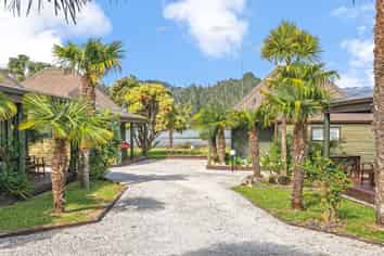 17/223 Main Road SH 25, Tairua