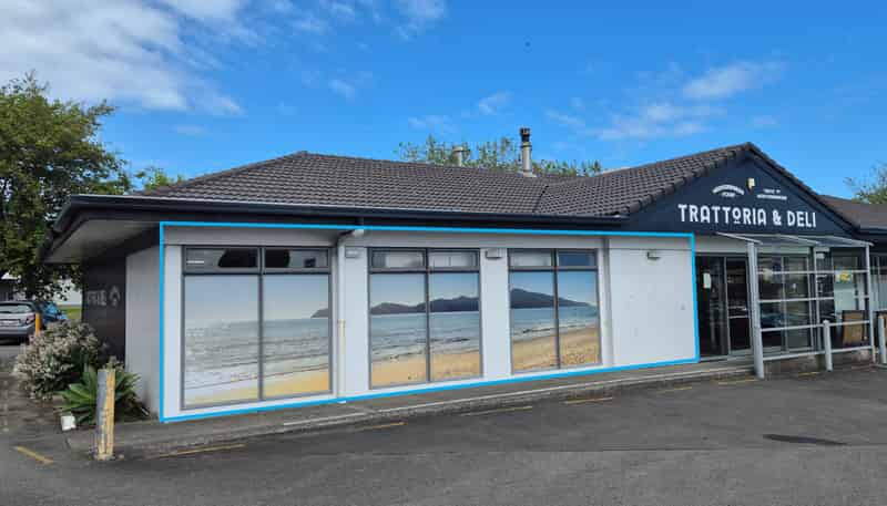 Coastlands Parade, Paraparaumu
