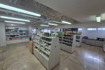 Your dream retail space is here! 