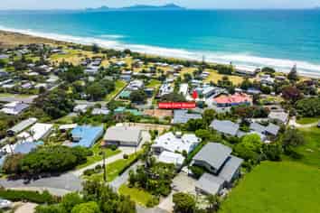 2/891-893 Cove Road, Waipu