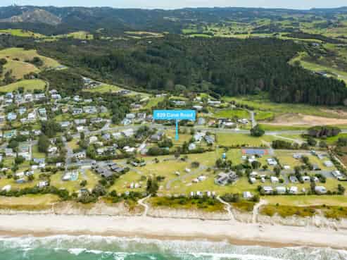 829 Cove Road, Waipu