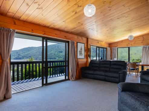 17 Beach Place, Havelock