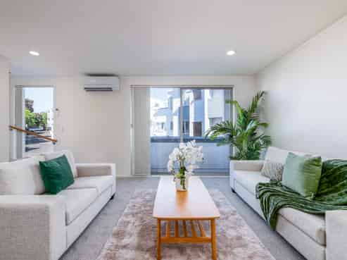 52/3 Wagener Place, Mount Albert