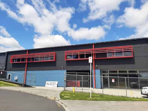 Greerton warehouse with options for lease 