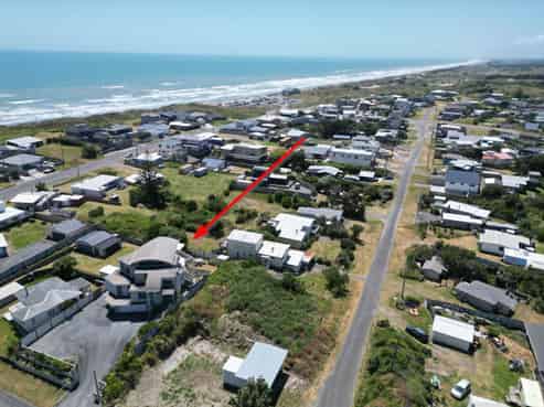 9 Trafalgar Street, Foxton Beach