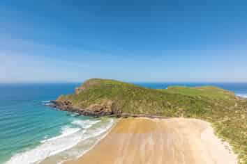  Cannibal Bay Rd, Owaka