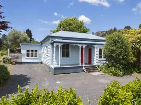 81 Victoria Street, Waikino