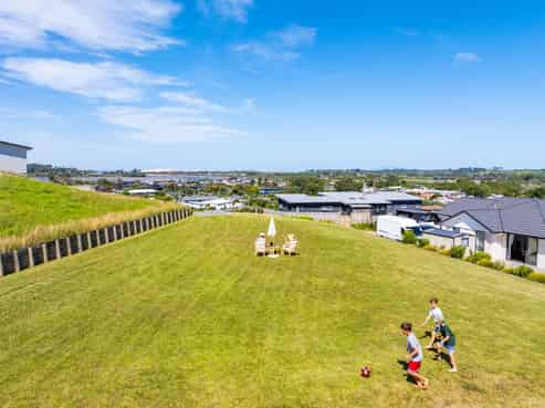 14 Fantail Way, Mangawhai