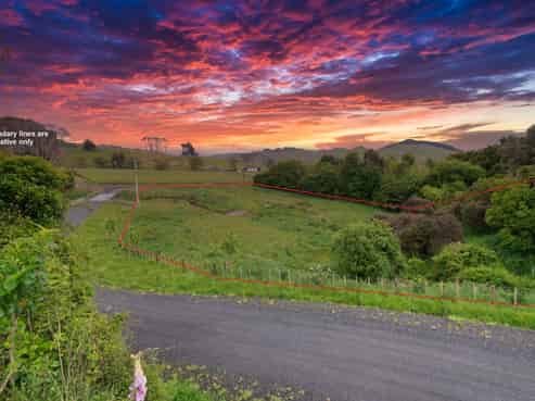 13 Robertson Close, Manakau