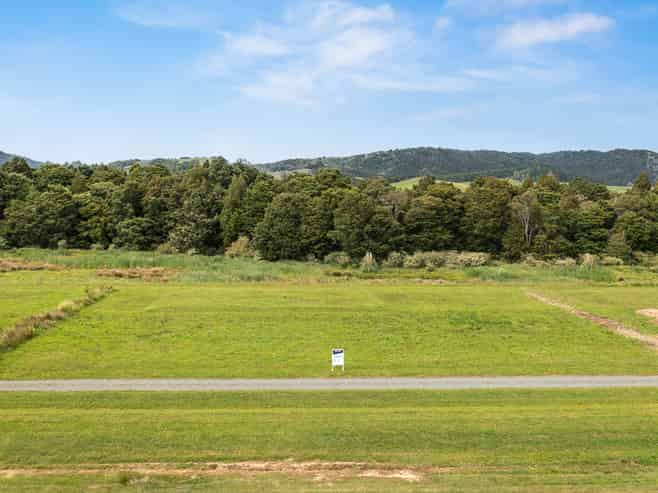 10 and 12 Turaki Lane, Kaipara Flats, Warkworth