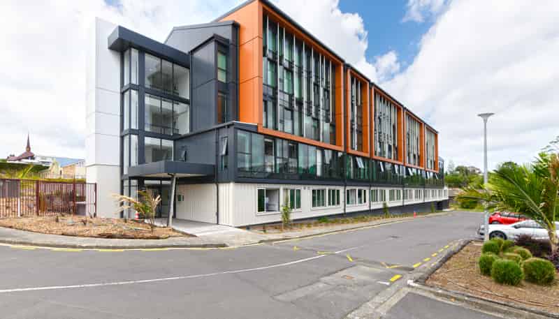 11E/30 Westward Ho, Glen Eden