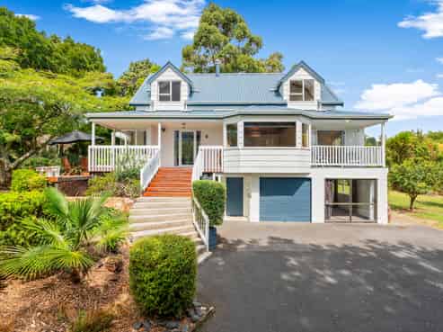 24 Sarah Todd Lane, Waimauku