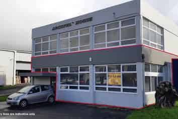 Street front retail in Tawa