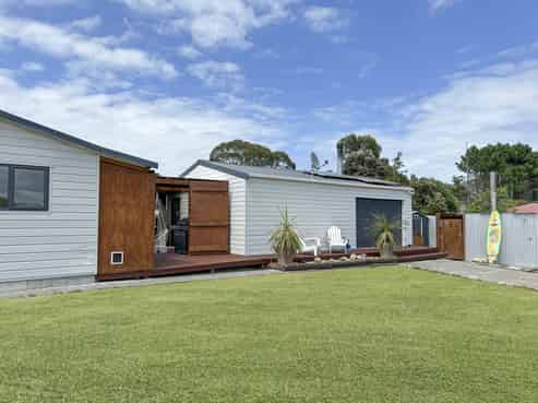 21 YMCA Road, Mahia