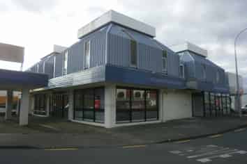 Nice first floor office unit in Railway Avenue