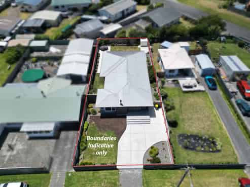 12 Hart Street, Foxton Beach