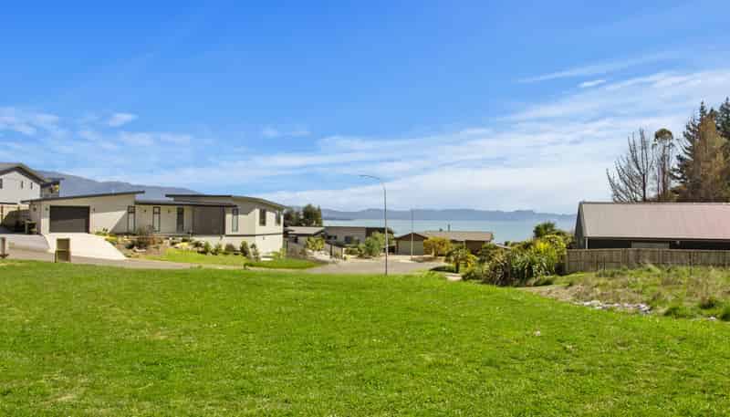 16 Pohutukawa Place, Pohara