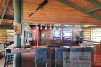Award-Winning Oceanfront Resort - Taveuni