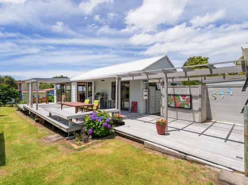 108 Mcmahon Avenue, Whangapoua