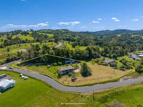 396 Owhiwa Road, Parua Bay