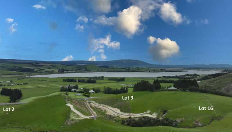 990B Waihola Highway, Waihola