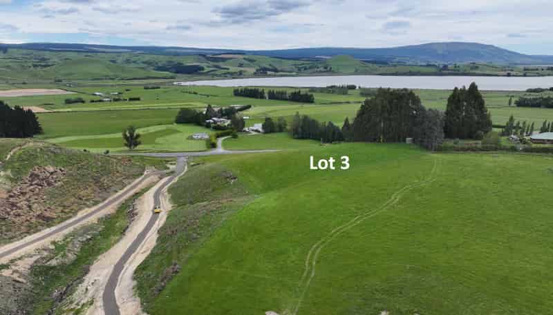 990B Waihola Highway, Waihola
