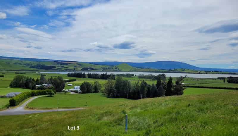 990B Waihola Highway, Waihola
