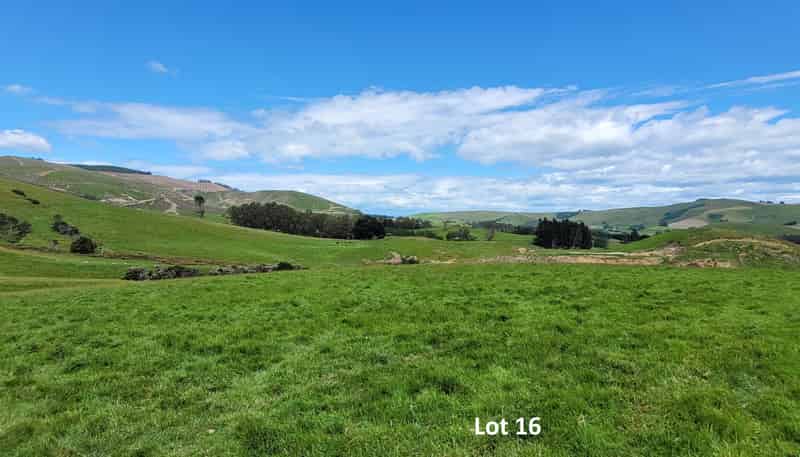 990B Waihola Highway, Waihola