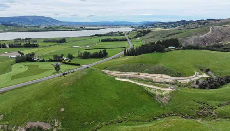 990B Waihola Highway, Waihola