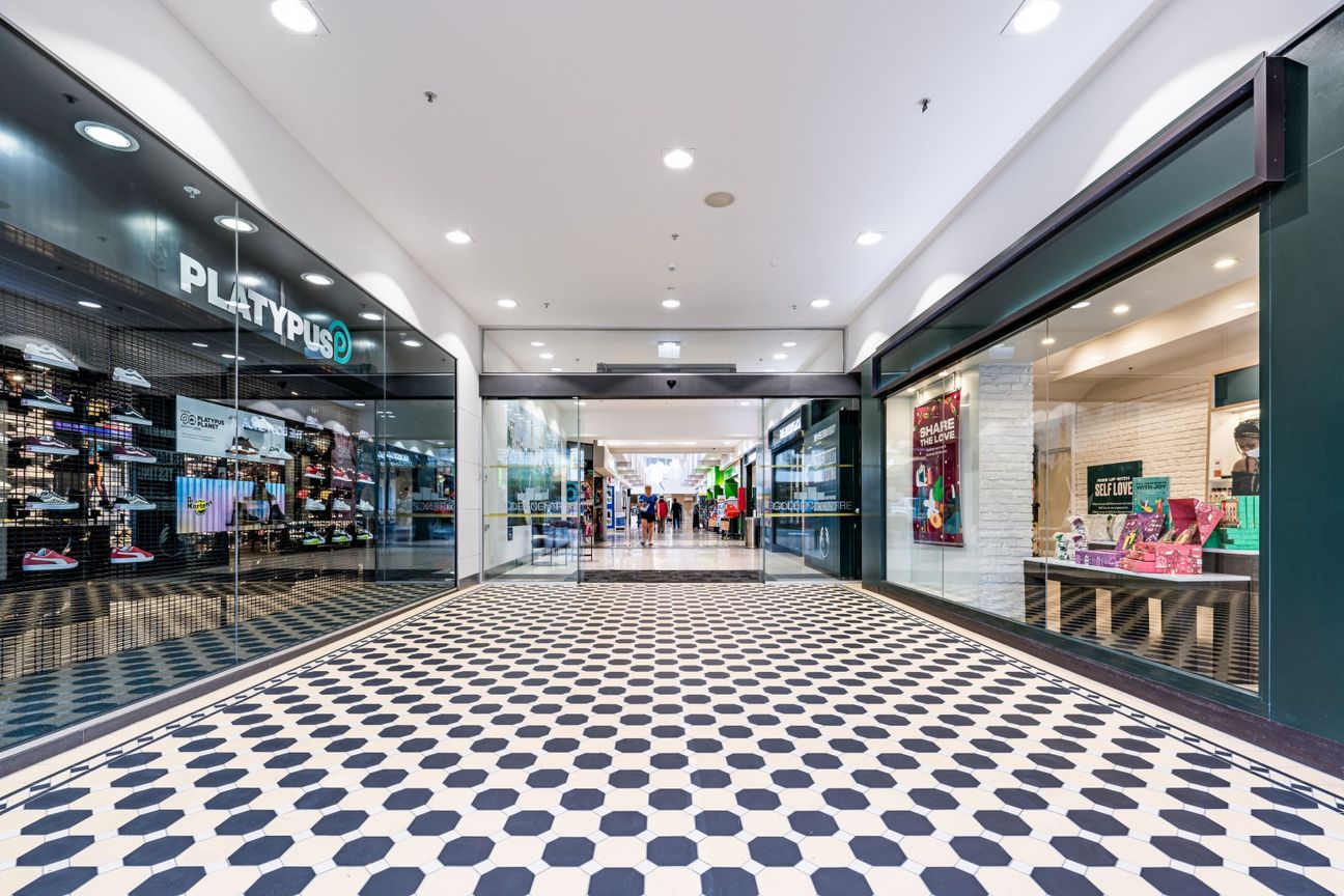 Golden Centre Mall opportunity - Vista 2