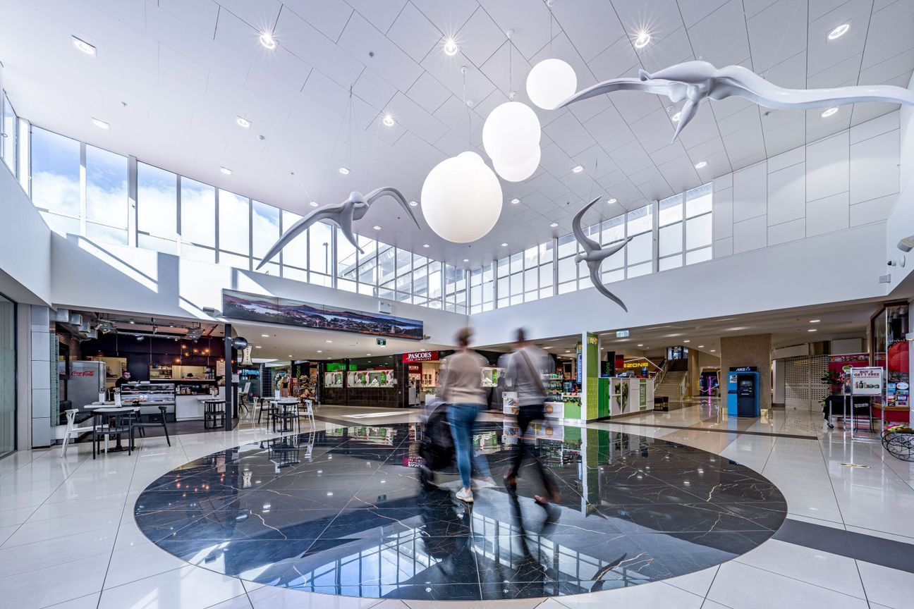 Golden Centre Mall opportunity - Vista 4