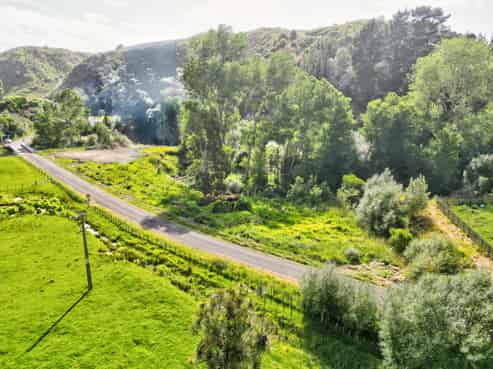  Old Parapara Road, Upokongaro