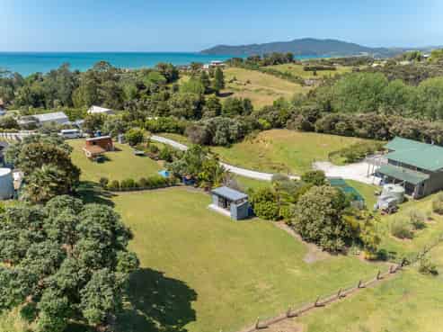 7C Ocean View Rd, Cable Bay