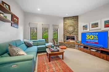 A/42 McGregor Road, Clevedon