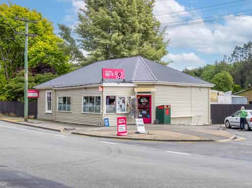  Country Store - Freehold Going Concern