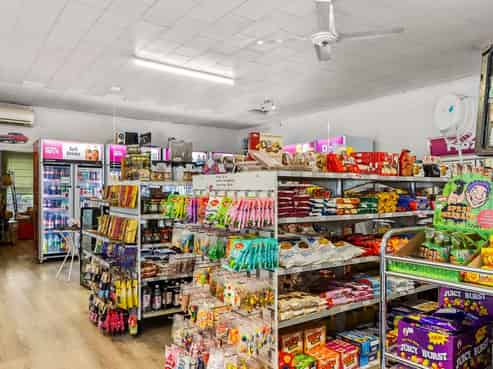  Country Store - Freehold Going Concern