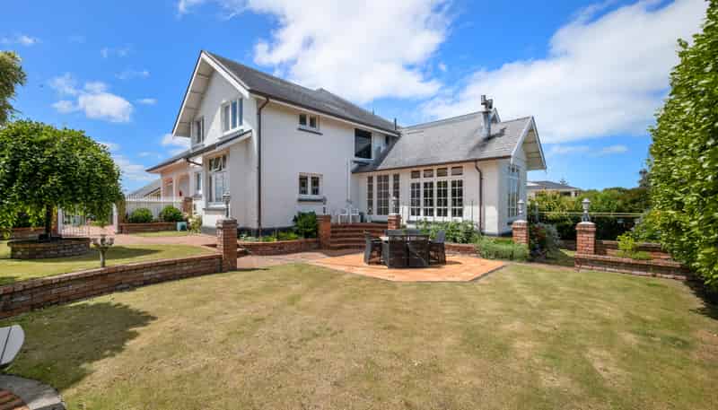 13 Victoria Street, Hawera