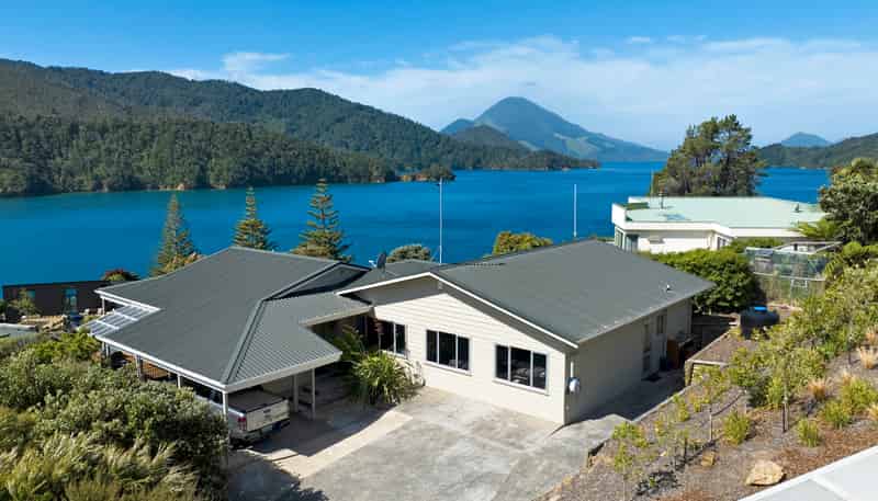 256 Elaine Bay Road, Tennyson Inlet