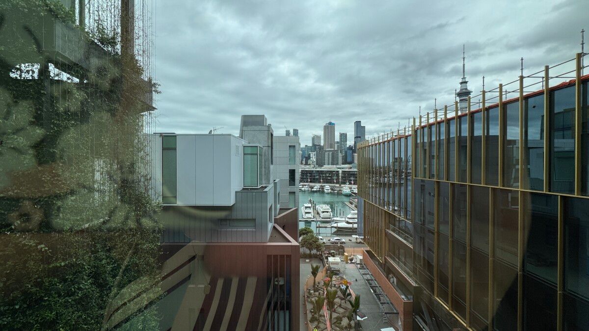 New modern office suite in Wynyard - View 4